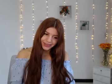 Performing live, charlott_1236